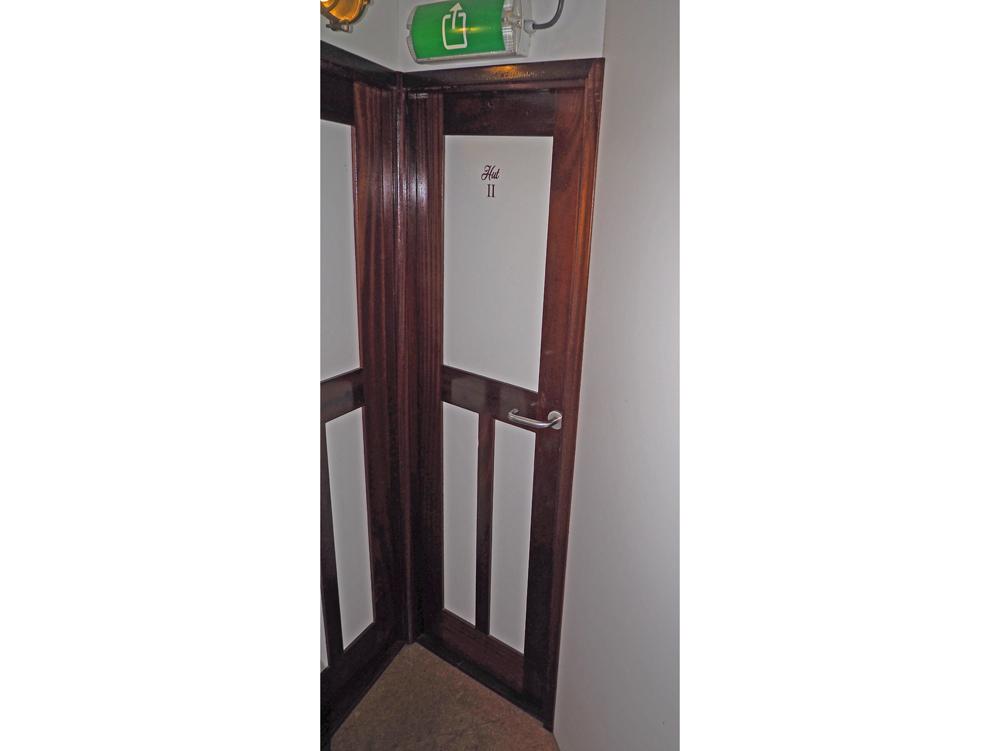 Fore ship, Accommodation